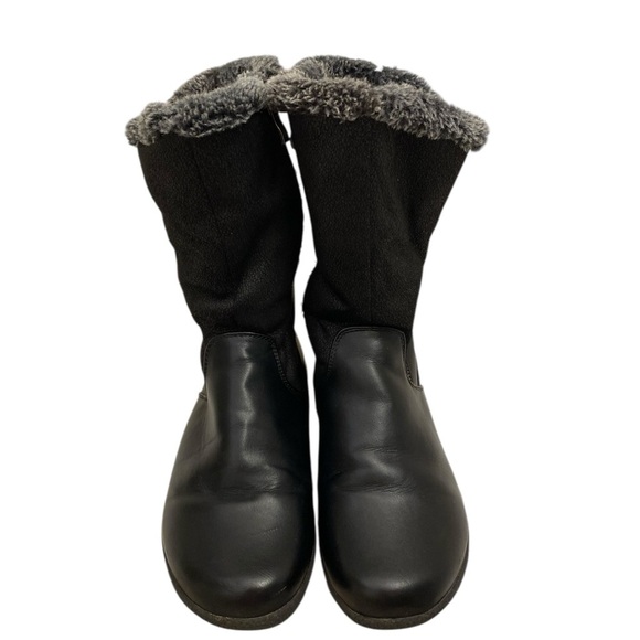 Cozy Black Fur-Lined Winter Boots - Picture 3 of 11